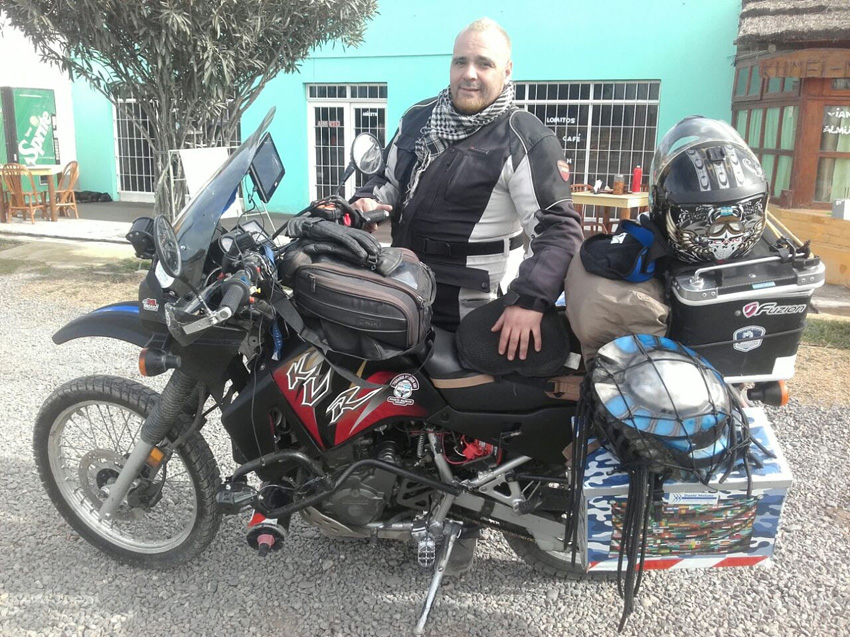 En busca del viaje más largo en moto