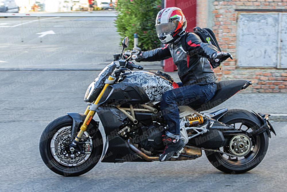 663 Ducati Diavel 2019 02