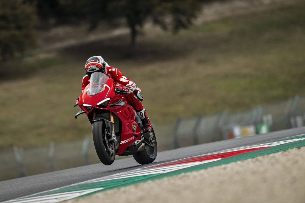 853 13 motos 2019 Ducati V4R