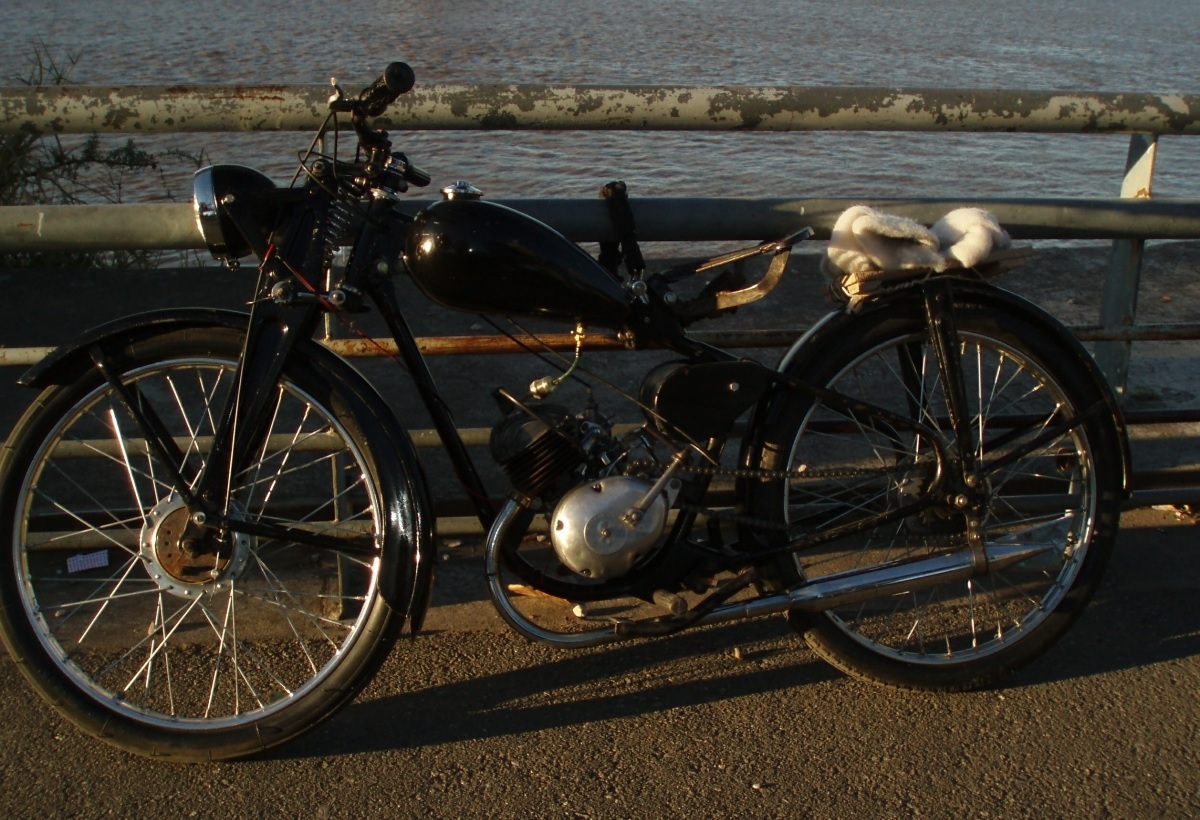 (1952-1966): La moto del pueblo – Gente Moto