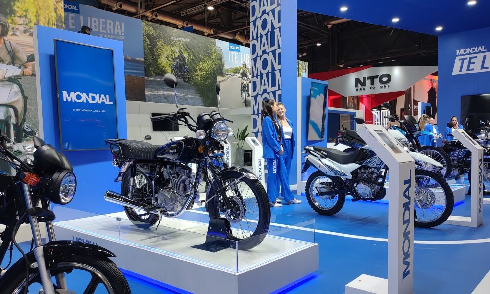 Completo lineup de Mondial en el Salón Moto 2023 – Gente de Moto